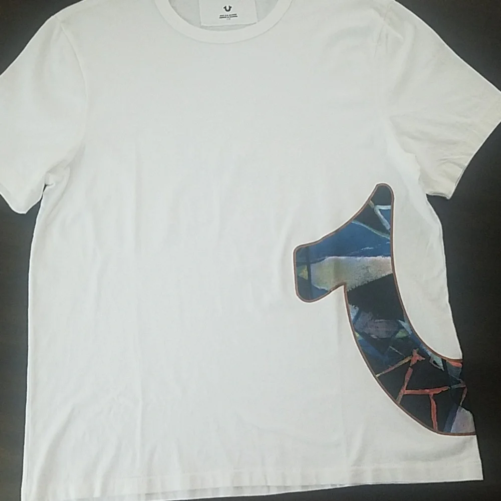 True Religion Stained Glass Logo Shirt Size Large